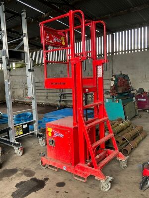 LAING SS130 EXTENDABLE PERSONNEL LIFT