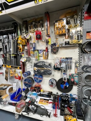 LARGE SELECTION OF UNUSED TOOLS TO INC.