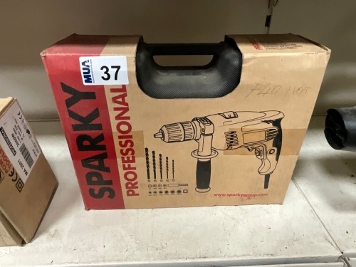 UNUSED SPARKY 240v DRILL