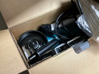 UNUSED MAKITA 240v 4" GRINDER & CK HAMMER DRILL - 2