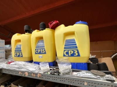 SHELF LOT TO INC. 3No. ASSORTED BACK SPRAYERS & SPRAYER PARTS