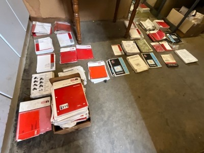 FLOOR LOT TO INC. CASE & CASE POCLAIN 56, 94, CS, 95 SERIES PARTS CATALOGUES & SERVICE SUPPLEMENTS
