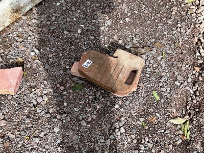 TRACTOR WEIGHT