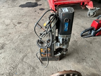 110v EVOLUTION MAGNETIC DRILL