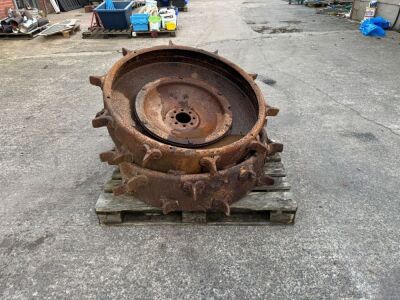 2No. FERGUSON SPADE LUG REAR WHEELS