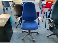 OPERATORS CHAIR