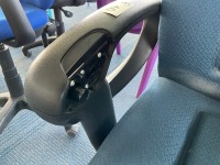 EXECUTIVE CHAIR - 3