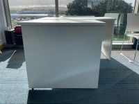 1400mm RIGHT HAND CORNER DESK - 3