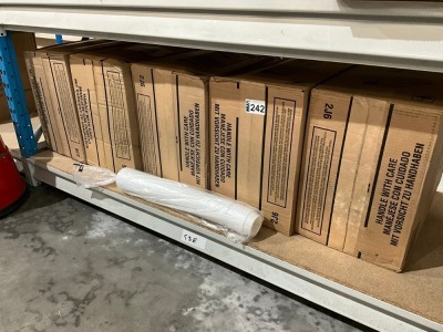 APPROX. 5000+ DART 2J6 INSULATED FOOD CONTAINERS & 1000 SIP THRU LIDS