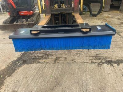 APPROX. 5ft UNUSED BISON BRUSHT TO SUIT FORKLIFT