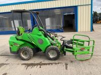 AVANT 420 ARTICULATED LOADING SHOVEL - 8
