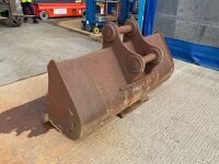 APPROX. 6ft SHUGH BUCKET TO SUIT 20 TON MACHINE - 5