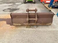 APPROX. 6ft SHUGH BUCKET TO SUIT 13 TON MACHINE - 6