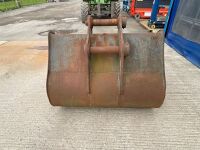 APPROX. 4.9ft TOOTHED DIGGING BUCKET TO SUIT 20 TON MACHINE - 6