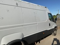IVECO DAILY 70C18V 3.0 7 TON AUTOMATIC VAN - 23