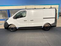 VAUXHALL VIVARO 2700 1.6 CDTI  - 8