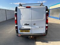 VAUXHALL VIVARO 2700 1.6 CDTI  - 17