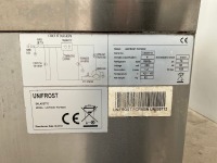 UNIFROST PCF900N PREP COUNTER FRIDGE - 8