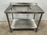 APPROX. 1000mm STAINLESS STEEL PREP BENCH WITH SQUARE CUTOUT & UPSTAND - 3