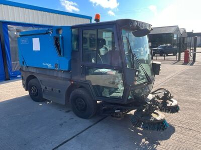 SCHMIDT COMPACT 200 4250KGS ROAD SWEEPER