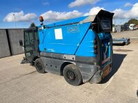 SCHMIDT COMPACT 200 4250KGS ROAD SWEEPER - 5