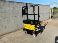 AIRO XLP5E BATTERY OPERATED PERSONNEL SCISSOR LIFT - 2