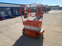 SNORKEL S3010 SELF PROPELLED BATTERY OPERATED SCISSOR LIFT - 4