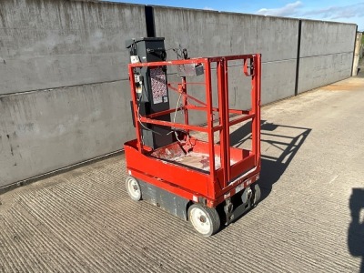 SKYJACK SJ16 SELF PROPELLED BATTERY OPERATED PERSONNEL LIFT