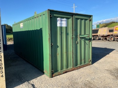 APPROX. 20ft x 8ft ANTI VANDAL SITE STORAGE CONTAINER (GREEN)