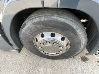 SCANIA R580 TOPLINE 6X2 AUTOMATIC TRACTOR UNIT - 2