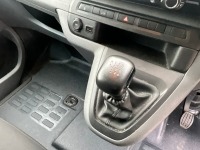 VAUXHALL VIVARO 2900 SPORTIVE L2 H1 1.5 D 100PS - 23