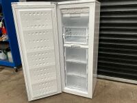 BEKO TFF546APW 55cm TALL FREESTANDING FREEZER  - 2