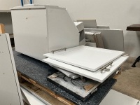 GREY SHAKER PAINTED UTILITY LAUNDRY UNITS - 10
