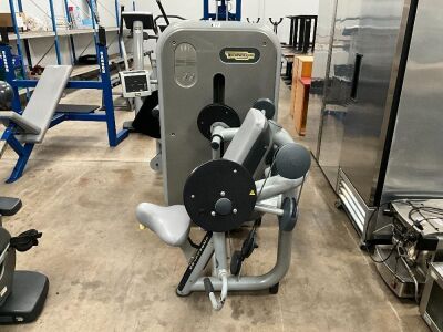 TECHNOGYM ARM CURL