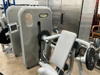 TECHNOGYM ARM CURL - 2