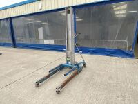GENIE SLA-15 MATERIAL LIFTER - 3
