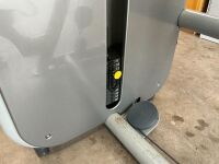 TECHNOGYM SHOULDER PRESS - 3