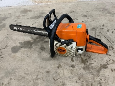STIHL MS230 CHAINSAW 