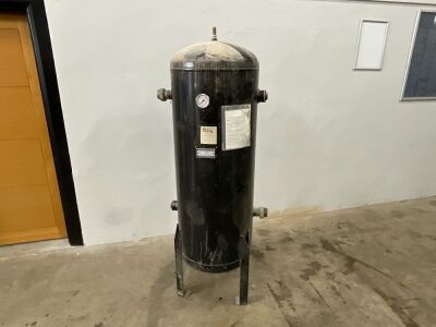APPROX. 270lt AIR VESSELL TANK