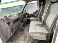 RENAULT MASTER LL35 BUSINESS 2.3 DCI 125PS LWB LUTON VAN - 8
