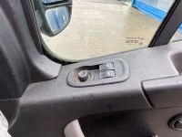 RENAULT MASTER LL35 BUSINESS 2.3 DCI 125PS LWB LUTON VAN - 18