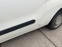 VAUXHALL COMBO 2300 L2 H1 1.6 CDTI 105PS - 6