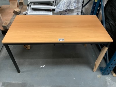 UNUSED FULLY WELDED RECTANGULAR CLASSROOM TRAY TABLE 1100mm BEECH TOP, BLACK FRAME