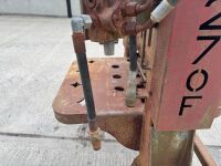 INISHOWEN HYDRACUT 270F HYDRAULIC STONE GULLOTINE & POWER PACK - 9