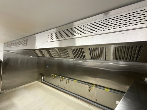 COMMERCIAL EXTRACTION CANOPY KIT WITH AIR INTAKE & EXTRACTIONS