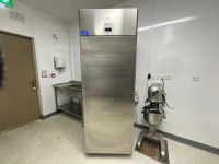 ELECTROLUX STAINLESS STEEL UPRIGHT SINGLE DOOR FREEZER