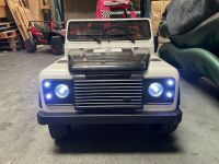 KIDS LAND ROVER DEFENDER BATTERY OPERATED 4WD 2 SEAT RIDE-ON 4X4, PARENT CONTROL & CHARGER  - 2
