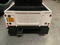 KIDS LAND ROVER DEFENDER BATTERY OPERATED 4WD 2 SEAT RIDE-ON 4X4, PARENT CONTROL & CHARGER  - 12
