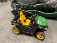 KIDS JOHN DEERE BATTERY OPERATED GATOR RIDE-ON & CHARGER - 2