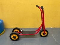 WEPLAY 3 WHEELED SCOOTER - 6
